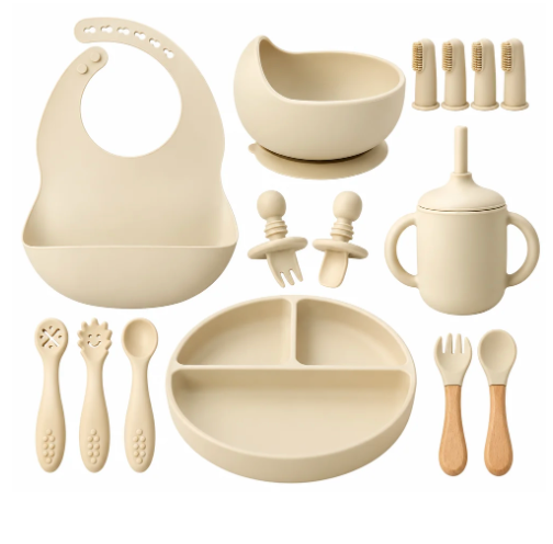 Le kit idéal pour les premiers repas de votre bébé